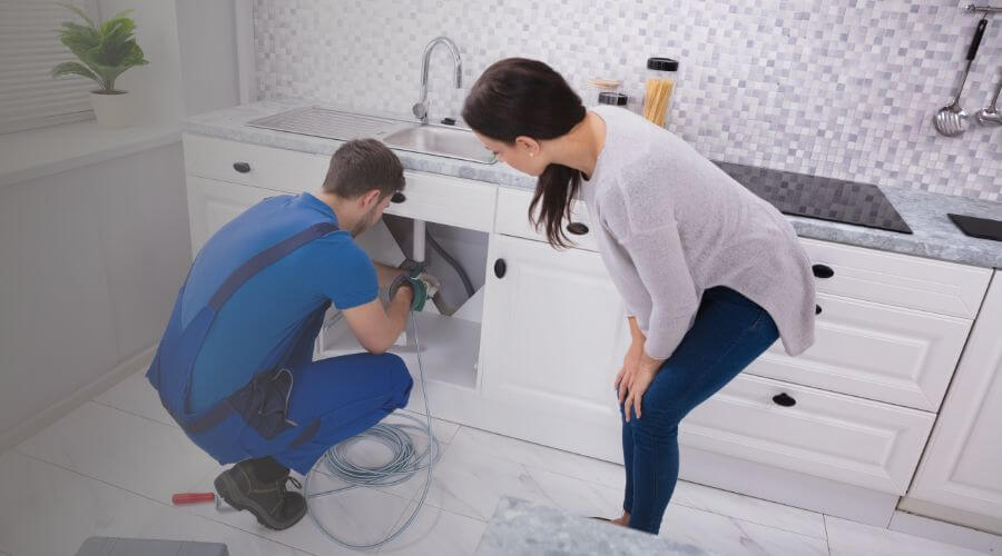 Expert burst pipe repair services in Grannis, AR